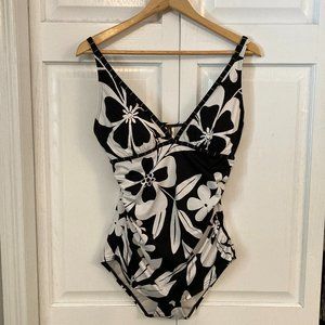 Tommy Bahama Ladies B&W Hawaiian Print Modest One-Piece Swimsuit - Size 12